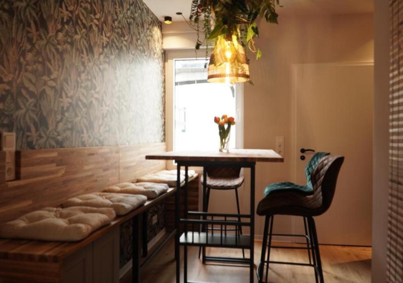 Stay At Smilla - Boutique Apartments Mit Kueche - Parken - Klima - Netflix - Waschmaschine Wiesbaden Exterior photo